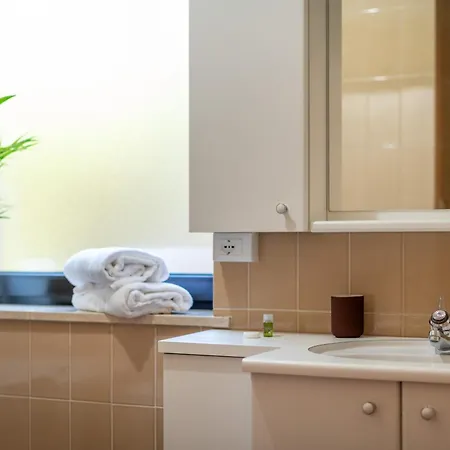 Vardia Apartment Caldaro