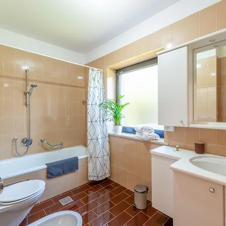Apartment Vardia Caldaro